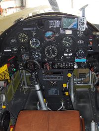 N848AD @ DUH - Front Cockpit of N848AD (P3-05 SN 486-35) - by Eric Bartsch