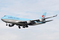 HL7437 @ EDDF - Korean Air 747-400 - by Andy Graf-VAP