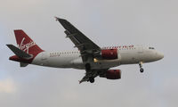 N525VA @ KLAX - Landing 24R at LAX - by Todd Royer