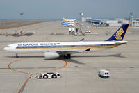 9V-STB @ RJGG - Singapore Airlines A330-300 - by J.Suzuki