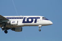 SP-LIB @ EBBR - flight LO235 is descending to rwy 02 - by Daniel Vanderauwera