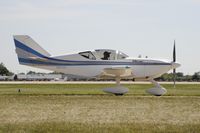 N65SG @ KOSH - Taxi for departure