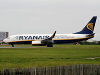 EI-DLM @ EGGP - Ryanair - by Chris Hall