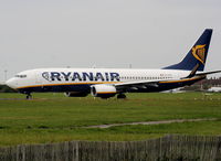 EI-DYX @ EGGP - Ryanair - by Chris Hall