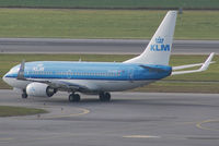 PH-BGD @ VIE - KLM - Royal Dutch Airlines Boeing 737-7K2(WL) - by Joker767