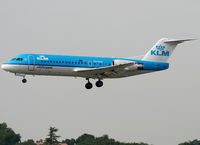 PH-KZM @ LFBO - Landing rwy 14R with new c/s - by Shunn311