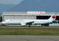 C-GJWD @ CYVR - CYVR