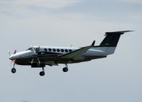 N505SG @ DAL - Landing on 13R at Love Field.