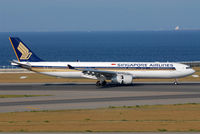 9V-STC @ RJGG - Singapore Airlines