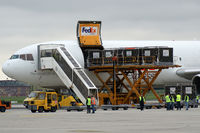 N612FE @ LOWL - MD-11F - by Bigengine