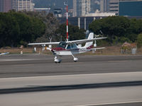 N425CE @ KSMO - N425CE arriving on RWY 21 - by Torsten Hoff