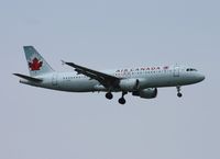 C-FDRK @ TPA - Air Canada A320