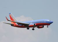 N424WN @ TPA - Southwest 737-700 - by Florida Metal