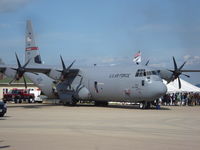 99-1431 @ KOSH - Lockheed C-130J