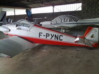 F-PYNC @ LFCV - resting after a nice flight - by clyde610