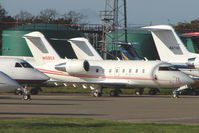 N1090X @ EGGW - Challenger 604 at Luton - by Terry Fletcher