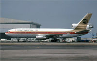 N68060 @ KLAX - KLAX B/U