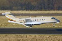 D-BETA @ EDDR - Cirrus Aviation Bombardier BD-100-1A10 Challenger 300 - by FBE