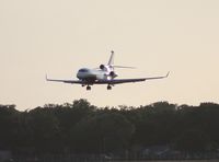 N763FJ @ ORL - Falcon 7X