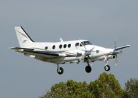 N104LC @ DTN - Landing on 14 at Downtown Shreveport.