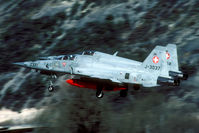 J-3037 @ LSMJ - Take off during the last WK at Turtmann.