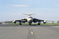 XH671 @ EGXW - Handley Page Victor K2 (HP-80) at RAF Waddington in 1990. - by Malcolm Clarke