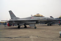 E-607 photo, click to enlarge E-607 photo, click to enlarge