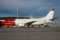 LN-KKR @ VIE - Norwegian Boeing 737-300 - by Dietmar Schreiber - VAP