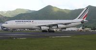F-GLZJ @ TNCM - Airfrance with its new pain colors - by SHEEP GANG