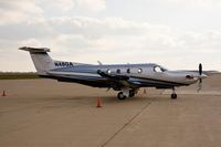 N48GA @ KPIA - N48GA profile from the aircraft right - by Thomas D Dittmer