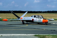 220 @ EBFS - The first and the last time I saw the Irish display team flying teir Magisters was at the Florennes open house in 1997. - by Joop de Groot