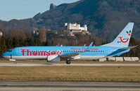 G-FDZA @ LOWS - Thomson B737 appears in Xmas livery at SZG - by Basti777