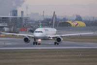 D-AILB @ VIE - Lufthansa Airbus A319-114 - by Roman Reiner
