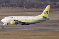 EI-DVA @ VIE - Mistral Air Boeing 737-36E - by Joker767