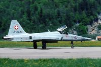 J-3027 @ LSMM - high speed taxi back to the Meiringen flightline.