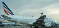 F-GUGB @ EDDF - a318-111 Air France