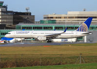 N12116 @ EGCC - Continental Airlines - by vickersfour