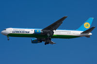 VP-BUZ @ KJFK - Uzbekistan Airways - by Thomas Posch - VAP