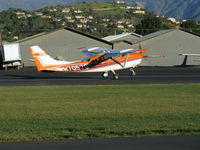 N70570 @ SZP - 1973 Cessna TU206F Turbo STATIONAIR, Continental TSIO-520-C 285 Hp, STOL mods, takeoff roll Rwy 04 - by Doug Robertson