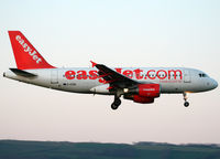 G-EZBL photo, click to enlarge G-EZBL photo, click to enlarge