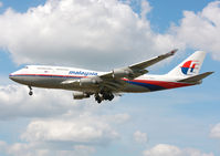 9M-MPF @ EGLL - Malaysian Airlines - by vickersfour