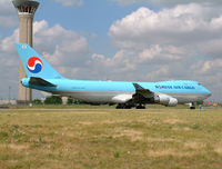 HL7434 @ LFPG - Korean Air Cargo - by vickersfour