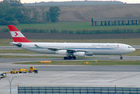 OE-LAK @ LOWW - Austrian Airlines - by vickersfour