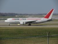 N787AX @ KCVG - Old colors