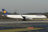 D-AIFE @ EDDL - at dus