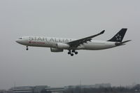 C-GHLM @ CYYZ - Air Canada (ft 857) Star Alliance landing runway 05 - by saleem Poshni