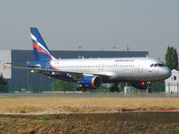 VP-BWI @ LFPG - Aeroflot - by vickersfour
