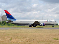 N181DN @ LFPG - Delta Airlines - by vickersfour