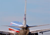 N965AN @ KLAX - American Airlines Boeing 737-823, short final 25L KLAX. - by Mark Kalfas