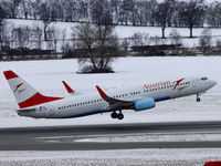 OE-LNS @ VIE - First 737-800 in Austrian Airlines colors - by P. Radosta - www.austrianwings.info